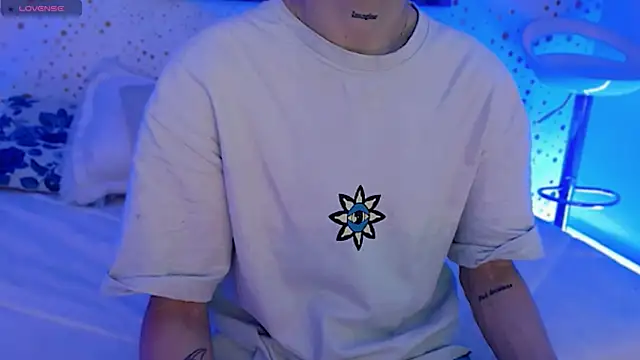 Snapshot of ArianaSantana chatting on 27, 10, 2025 ArianaSantana online show from 27, 10, 2025