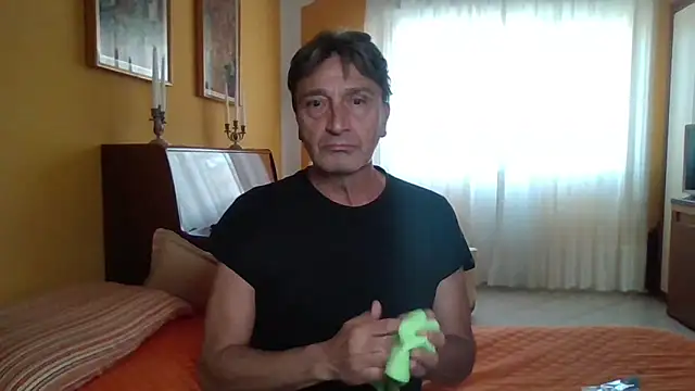 lattediyak online show from 9, 10, 2025