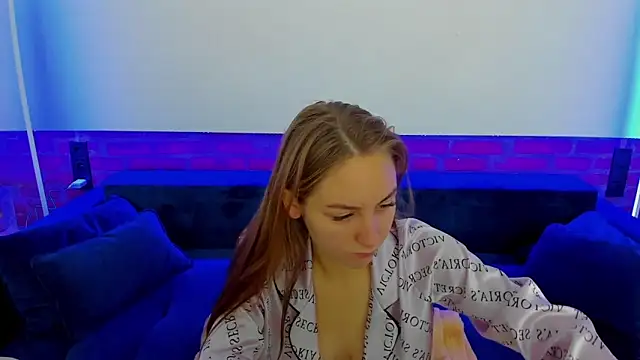 MilaAddams online show from 12, 11, 2025