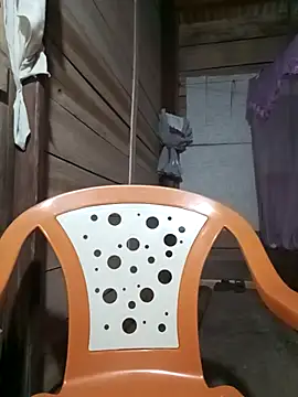 LucyyLy online show from 8, 4, 2026