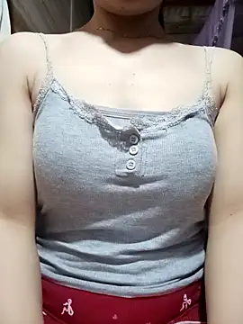 LucyyLy online show from 9, 4, 2026