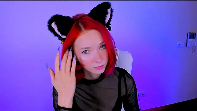 KimBoydd online show from 2, 10, 2025