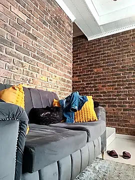 freakynyashXxXx online show from 24, 3, 2026