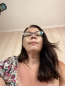 DanaJonson online show from 26, 6, 2026