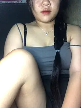 Snapshot of Linhmai_bb chatting on 15, 9, 2025 Linhmai bb online show from 15, 9, 2025