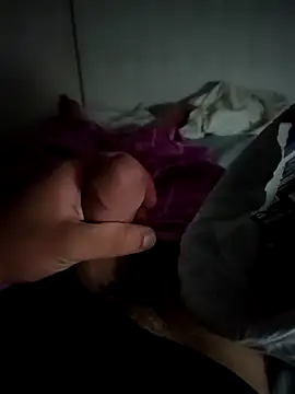 Yazaza1999 online show from 20, 9, 2025