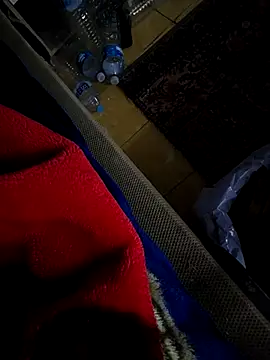 Yazaza1999 online show from 15, 12, 2025