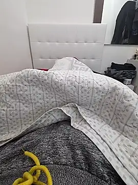 Yazaza1999 online show from 22, 12, 2025