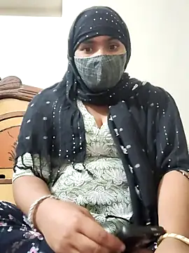 Suman Rani  online show from 23, 9, 2025