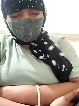 Suman Rani  online show from 24, 9, 2025