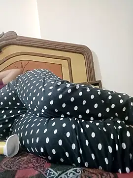 Suman Rani  online show from 29, 9, 2025