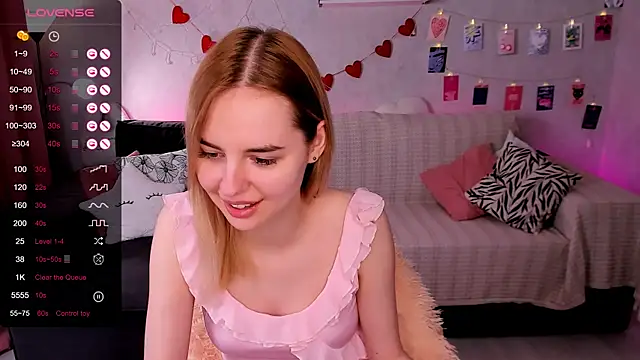 LillianShine online show from 15, 5, 2026