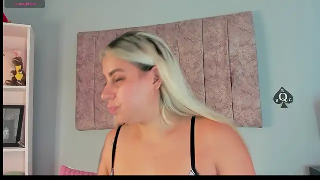 naomi sanz online show from 15, 10, 2025