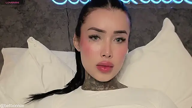belllbonniie online show from 10, 5, 2026