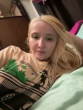 Milana Key online show from 4, 11, 2025