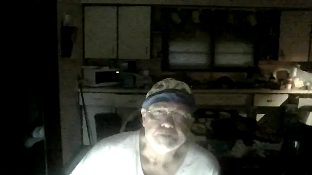 Snapshot of mapsterdaman chatting on 8, 1, 2026 mapsterdaman online show from 8, 1, 2026