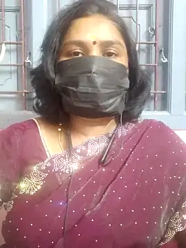 Snapshot of Tamil_Azhaghi25 chatting on 2, 6, 2026 Tamil Azhaghi25 online show from 2, 6, 2026