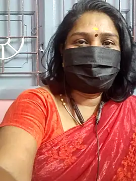Snapshot of Tamil_Azhaghi25 chatting on 26, 6, 2026 Tamil Azhaghi25 online show from 26, 6, 2026