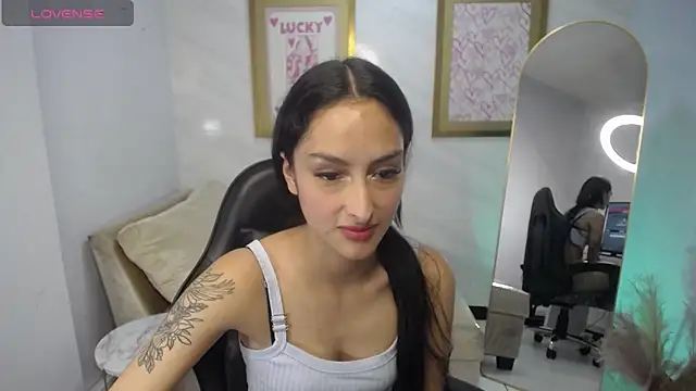 Tifany v online show from 6, 10, 2025