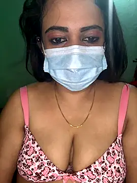 Snapshot of tamil_Nila_ chatting on 4, 10, 2025 tamil Nila  online show from 4, 10, 2025