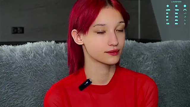 Snapshot of Likalense chatting on 29, 9, 2025 Likalense online show from 29, 9, 2025