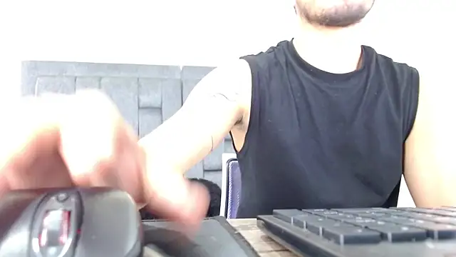 Arontrey21 online show from 11, 9, 2025