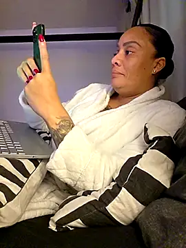 sugarsweetie8000 online show from 22, 10, 2025