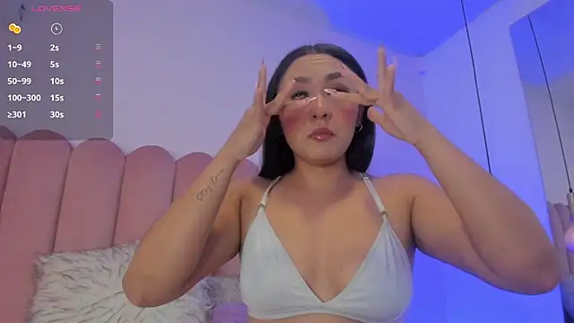 Snapshot of shanty_cole chatting on 11, 9, 2025 shanty cole online show from 11, 9, 2025