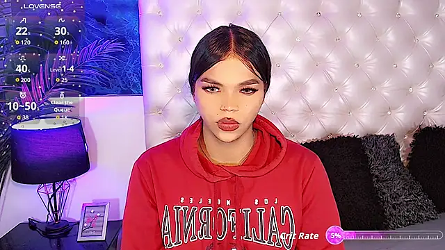 Snapshot of Valeria_Swett_ chatting on 8, 11, 2025 Valeria Swett online show from 8, 11, 2025