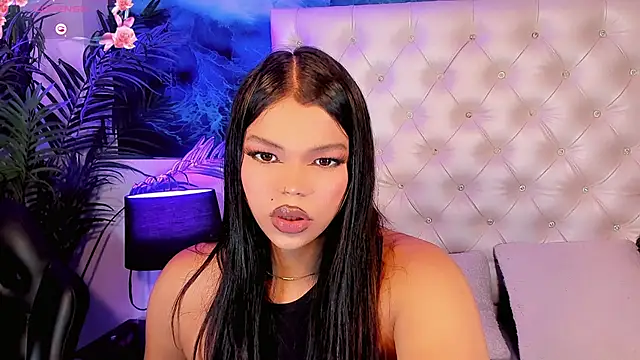 Valeria Swett  online show from 24, 5, 2026