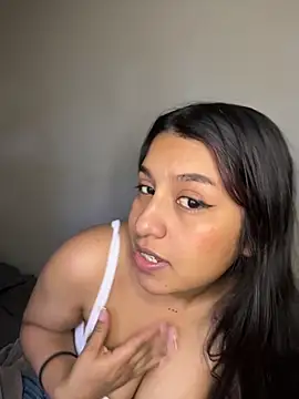 Snapshot of _Chloe_Smith chatting on 4, 10, 2025 Chloe Smith online show from 4, 10, 2025