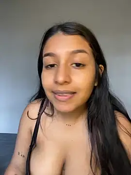 Snapshot of _Chloe_Smith chatting on 7, 10, 2025 Chloe Smith online show from 7, 10, 2025