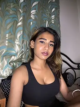 STRIP GLOW online show from 27, 2, 2026