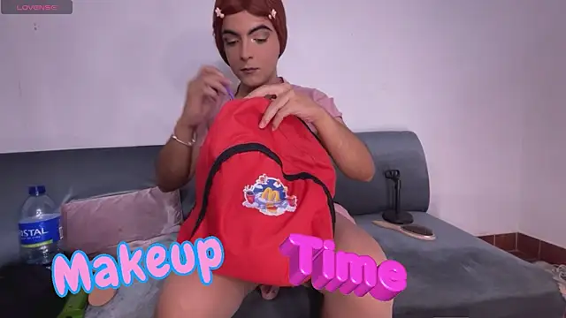 Snapshot of regina_mills_milk chatting on 4, 10, 2025 regina mills milk online show from 4, 10, 2025