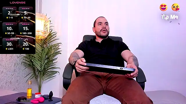 Hershell Fit online show from 6, 10, 2025