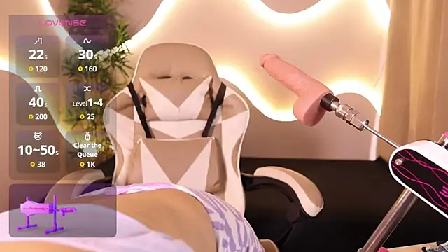 Snapshot of Mystic_blue chatting on 28, 9, 2025 Mystic blue online show from 28, 9, 2025