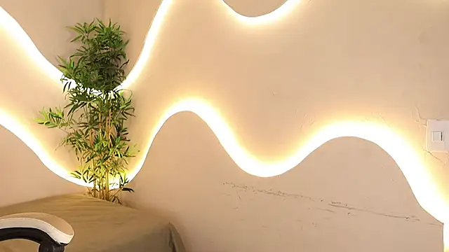 Snapshot of Mystic_blue chatting on 31, 10, 2025 Mystic blue online show from 31, 10, 2025