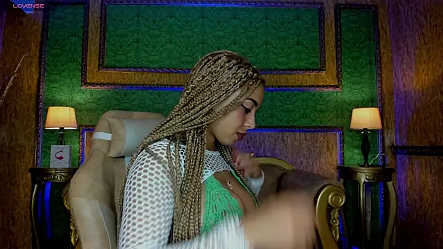 Snapshot of Amarafire chatting on 22, 9, 2025 Amarafire online show from 22, 9, 2025