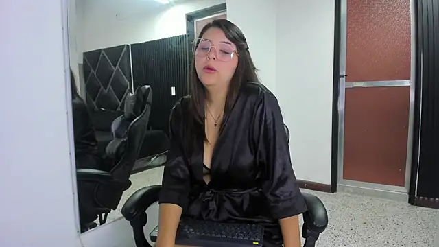 Charlotte-Star online show from 29, 9, 2025