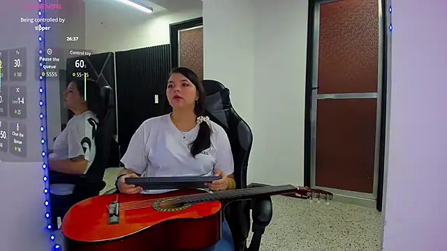 Charlotte-Star online show from 2, 10, 2025