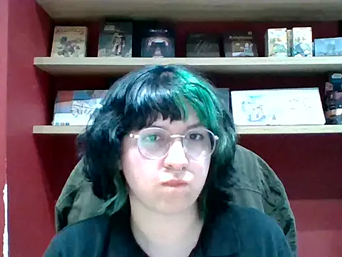 Snapshot of Froggyinthebox chatting on 27, 5, 2026 Froggyinthebox online show from 27, 5, 2026