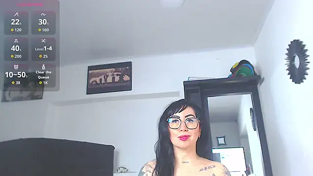 Vicky hotmilf online show from 15, 5, 2026