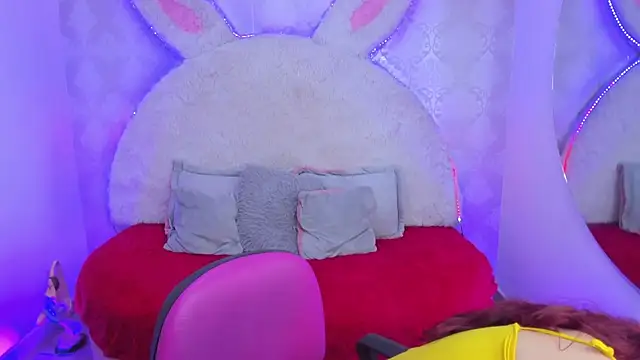 Gaby louse online show from 13, 12, 2025