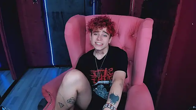 Snapshot of Blaiz_Vok chatting on 2, 11, 2025 Blaiz Vok online show from 2, 11, 2025