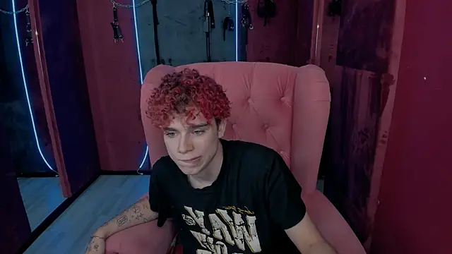 Snapshot of Blaiz_Vok chatting on 8, 11, 2025 Blaiz Vok online show from 8, 11, 2025