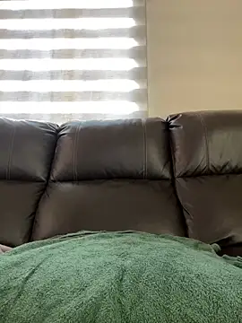 Snapshot of MeneerIan chatting on 8, 11, 2025 MeneerIan online show from 8, 11, 2025