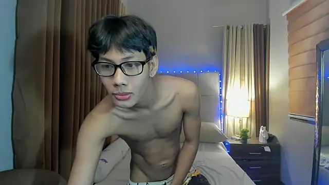 fucking hot2 online show from 18, 9, 2025