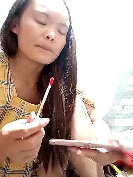 xinhxinhcute online show from 7, 11, 2025