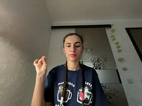 my Khaleesi online show from 10, 9, 2025