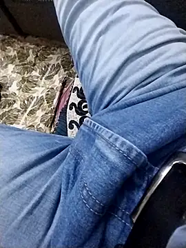 Snapshot of bisexdon chatting on 7, 10, 2025 bisexdon online show from 7, 10, 2025